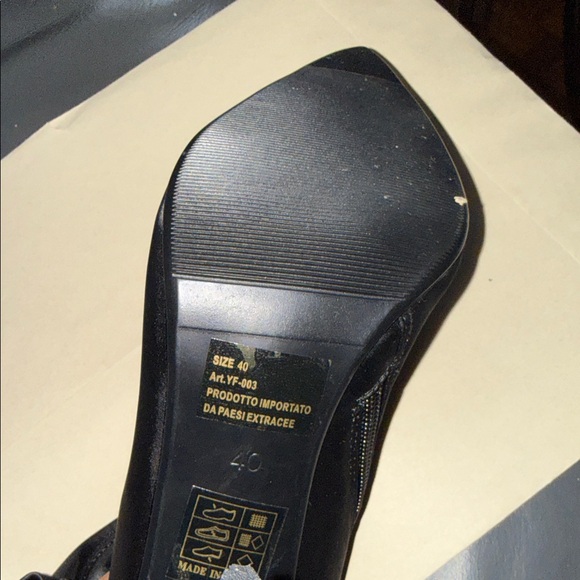 Stunning Black Embellished Women's Heels - Picture 5 of 10